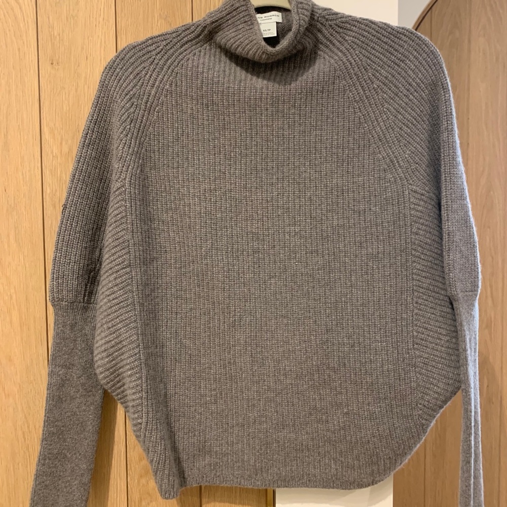 Club Monaco Cashmere Sweater